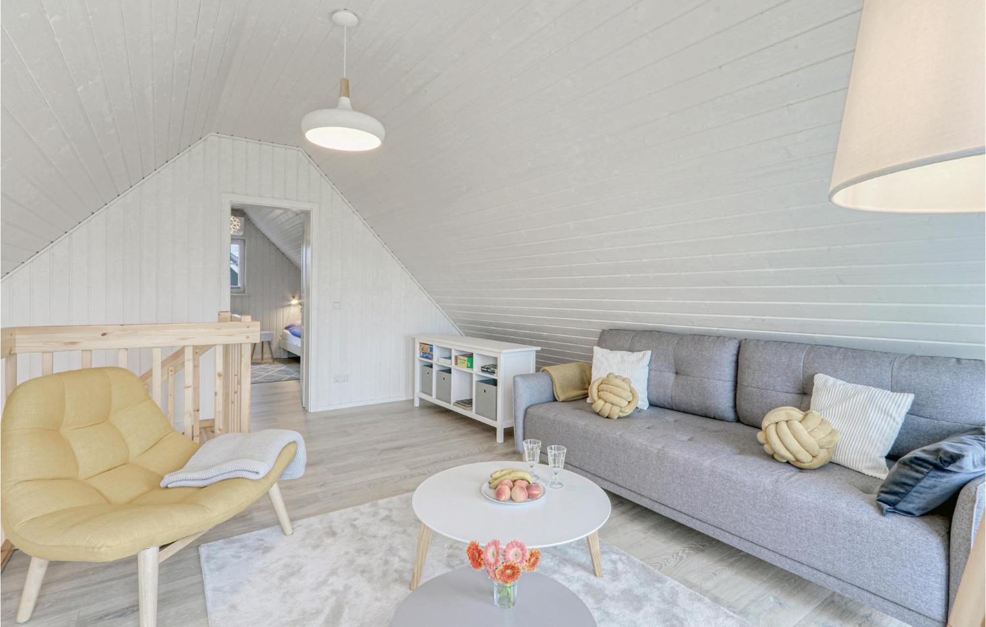 Stunning home in Zerpenschleuse with 2 Bedrooms&WiFi Exterior foto